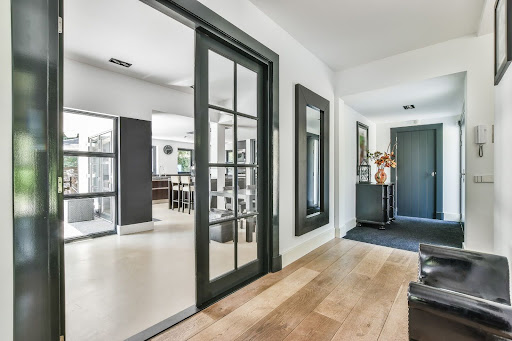 Choosing the Right Home Renovation Services